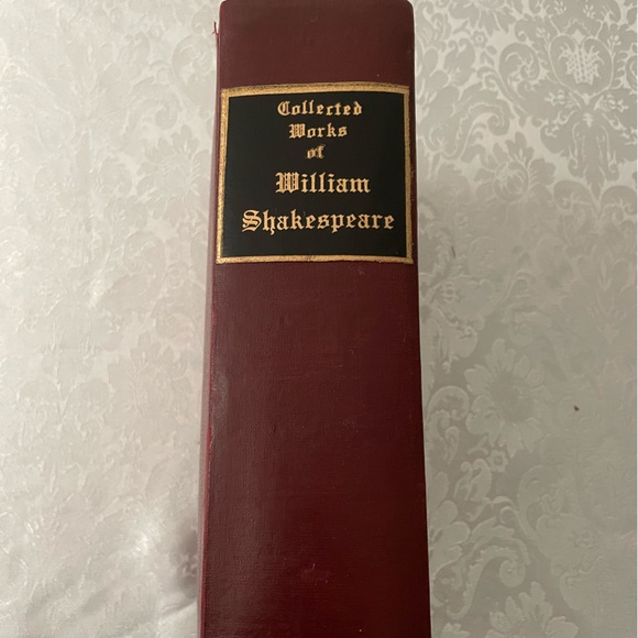 Antique Book Complete Works of William Shakespeare 1937. - Picture 2 of 9